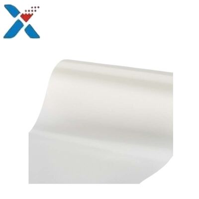 Mua Cuộn phim PET trong suốt cấp quang với độ truyền sáng cao và độ cứng bề mặt tuyệt vời cho độ ổn định kích thước cao sản xuất trực tuyến