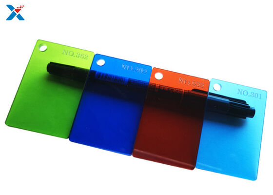 Tấm acrylic mỏng 2mm trong suốt đúc Lucite